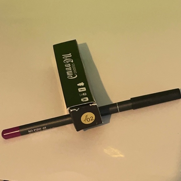 NEW Cmaa DU MATTE WATERPROOF LIQUID LIPSTICK #02 - Picture 6 of 6
